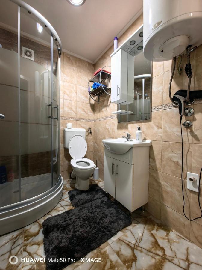 Apartmani Amona Stan Na Dan Doboj Zewnętrze zdjęcie
